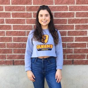 Meet your Posher, Holly